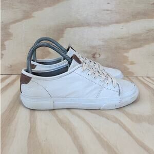 Frye - Gia Low Top Lace - Sneakers - White - Women - 6M - 3471701-WHT